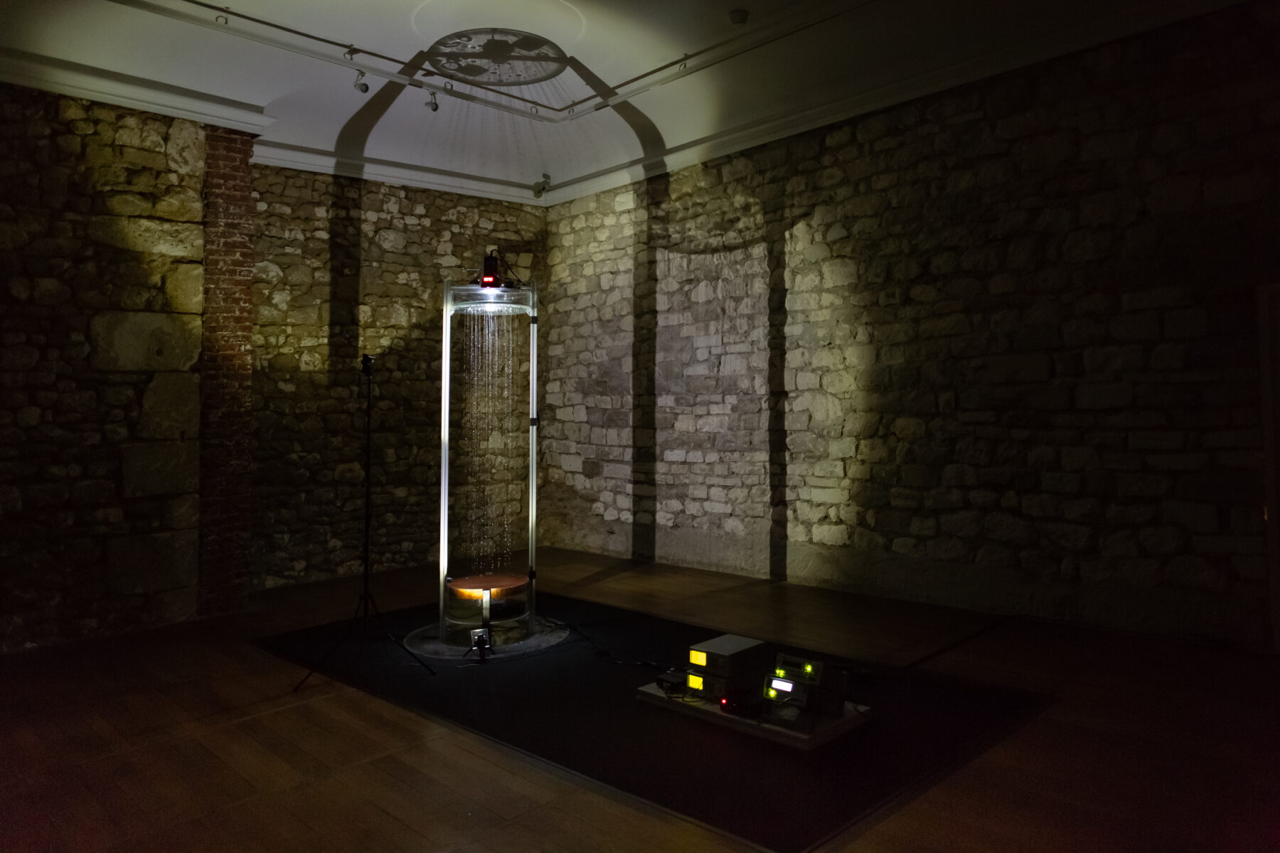 Une solution au problème de raréfaction du Temps – Passé et projet d’installation Présent - Useful Fictions